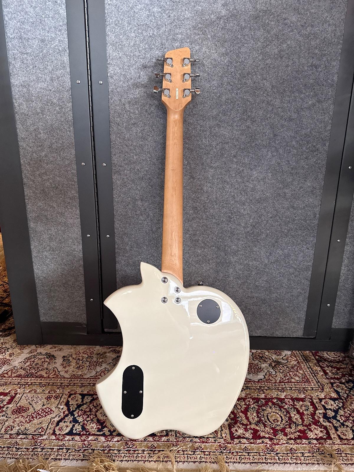 Apple Themed Electric Guitar, photo 4